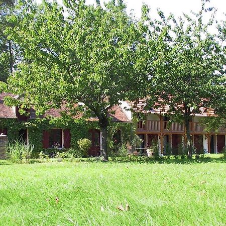 Chambres D'Hotes - Domaine De Montizeau Lailly-en-Val Esterno foto