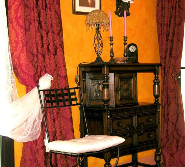 Chambres D'Hotes - Domaine De Montizeau Lailly-en-Val Esterno foto